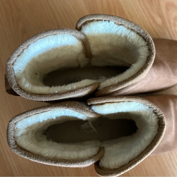 UGG Kristin Wedge Classic Suede Booties Women’s 10 - Picture 2 of 10